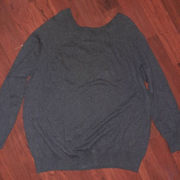 Torrid Lips Sweater Plus Size 2X - Picture 4 of 4